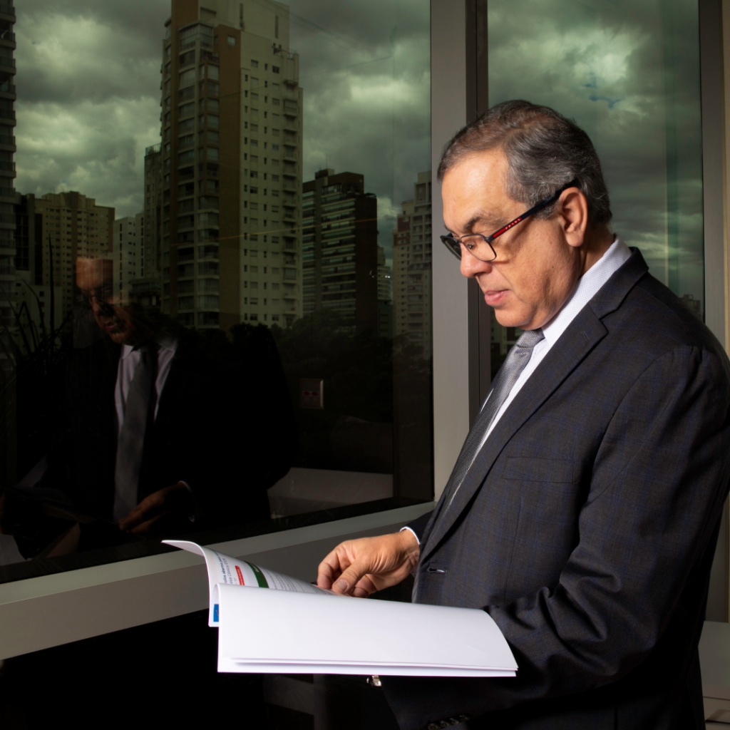 Prof. Dr. Eduardo Rego